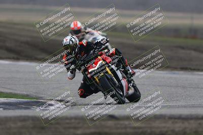 media/Nov-29-2025-TrackDaz (Sat) [[10ae2d9bce]]/B Group/Session 3 (Outside Grapevine)/